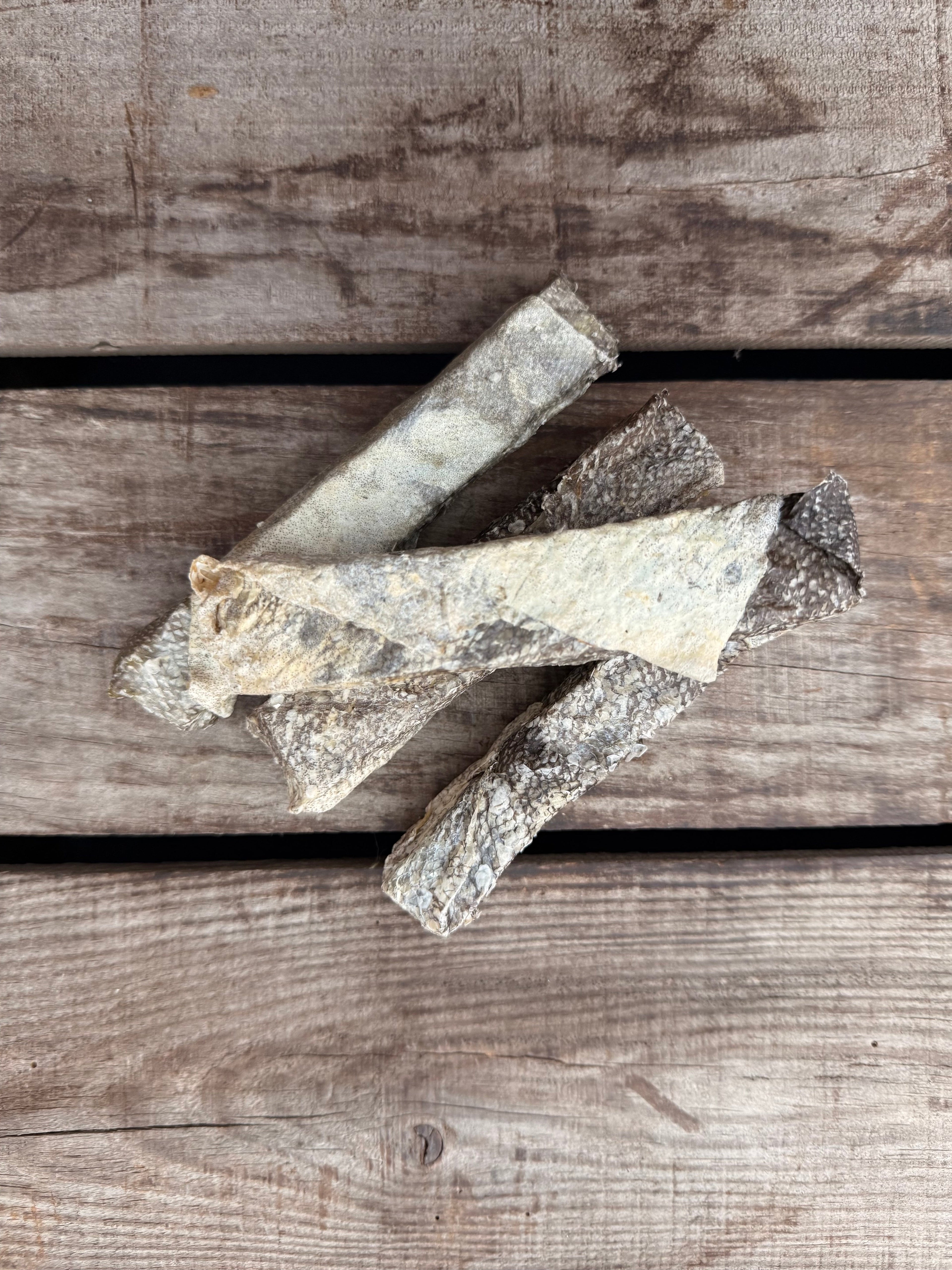Fish Skin Throw Sticks