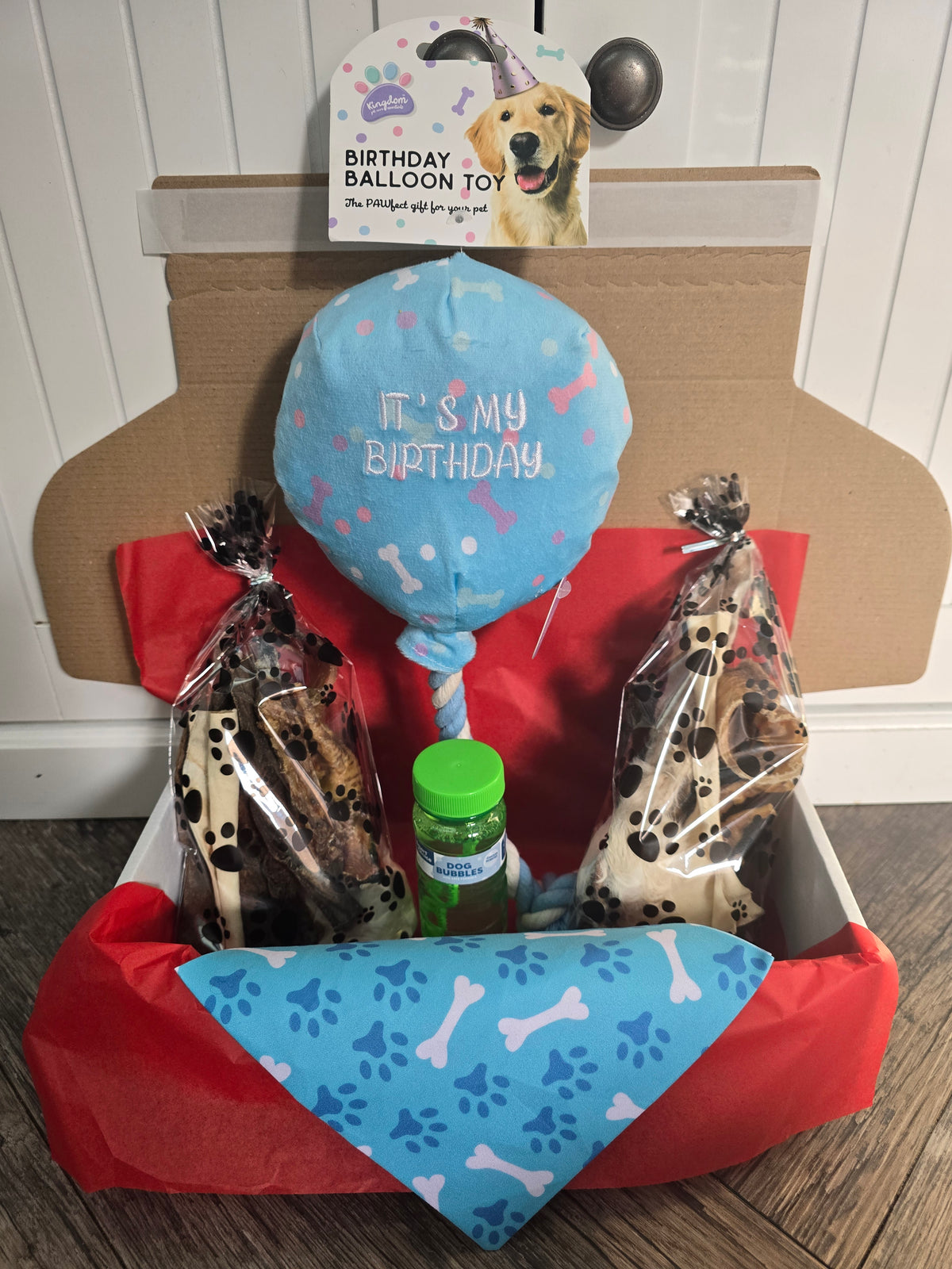 Dog birthday box - blue